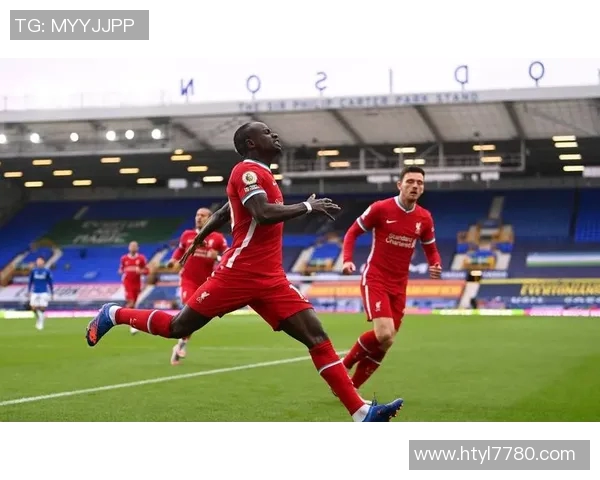 奥赖利与萨拉赫越位:足球中的“纯自然”瞬间解读 奥赖利与萨拉赫越位:足球中的“纯自然”瞬间解读